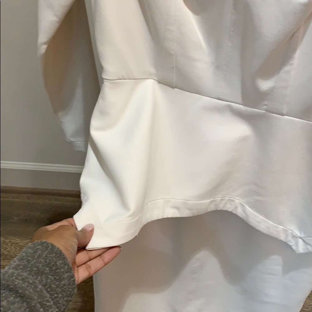 Dress - Picture 5 of 7